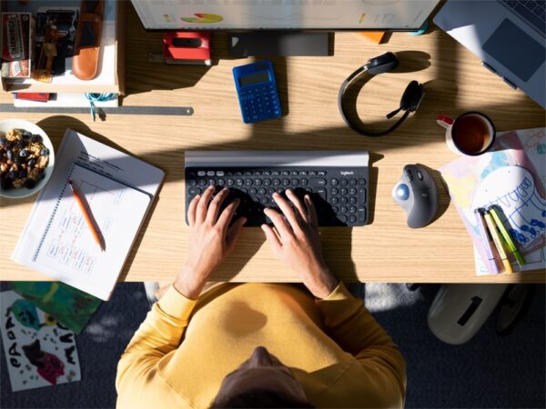 Logitech M575 Ergo Trackball for Business | Ergonomische Draadloze Muis | Rechtshandig | RF + Bluetooth | 2000 DPI | Grafiet - Afbeelding 8