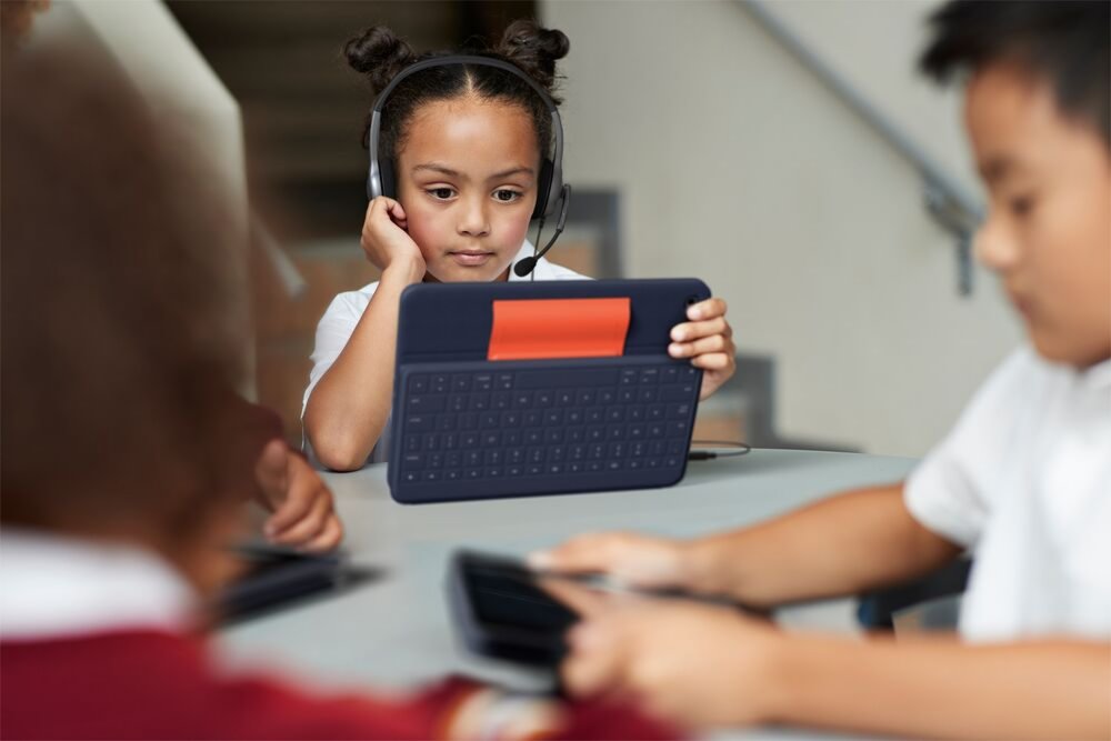 Logitech H111 | On-Ear Bedrade 3,5mm Koptelefoon met Microfoon | Grijs - Afbeelding 15